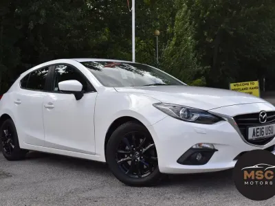 Used Mazda 3 165 HP (121 kW) 2016 White Hatchback