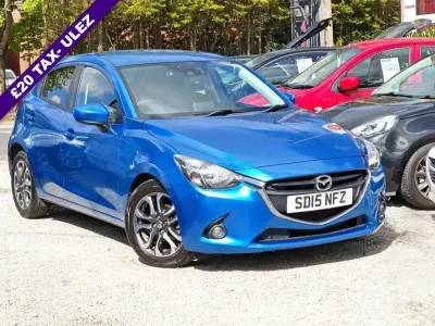 Używany Mazda 2 Edition 2015 Niebieski Hatchback