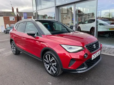 Used Seat Arona FR 108 HP (79 kW) 2022 Red SUV