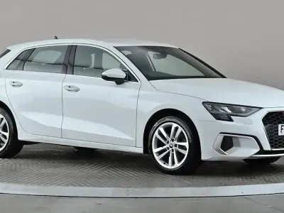 Used Audi A3 Sportback Sport 110 HP (80 kW) 2023 White Hatchback