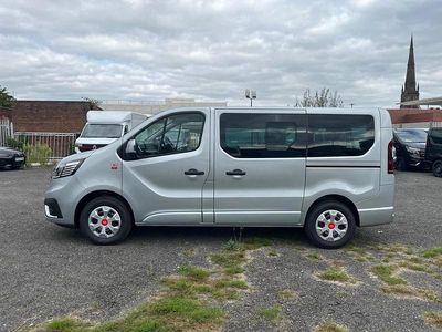 New Renault Trafic 150 HP (110 kW) 2025 Grey MPV