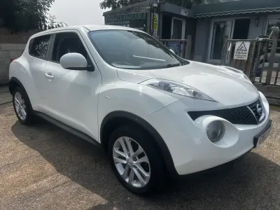 Used Nissan Juke Tekna 110 HP (80 kW) 2013 White SUV