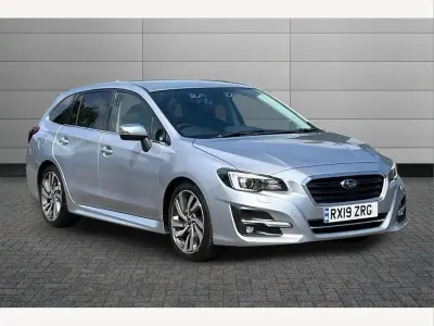 Używany Subaru Levorg GT 150 KM (110 kW) 2019 Srebrny Kombi