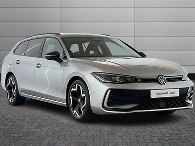 Used VW Passat R-line 150 HP (110 kW) 2024 Oyster silver Estate