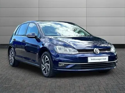 Used VW Golf VII Match 147 HP (108 kW) 2019 Blue Hatchback
