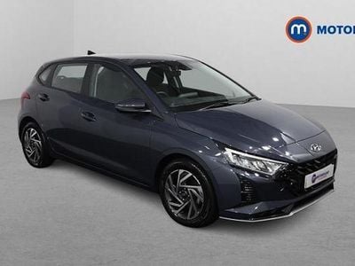 Used Hyundai i20 Advanced 101 HP (74 kW) 2024 Grey Hatchback