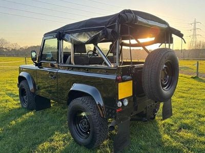 Used Land Rover Defender 122 HP (89 kW) 2006 Pickup