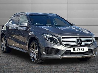 Mercedes GLA220