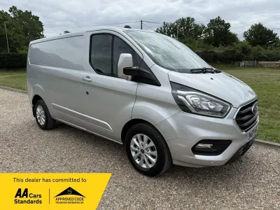 Used Ford Transit Custom Limited 130 HP (95 kW) 2020 Silver Van