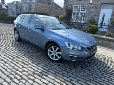 Usado Volvo V60 SE 190 CV (139 kW) 2018 Azul Familiar