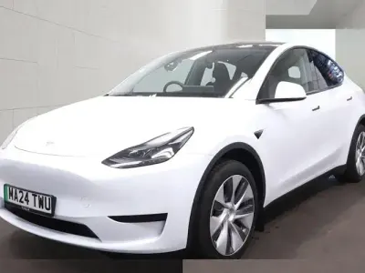 Used Tesla Model Y RWD 219 kW (299 HP) 2024 SUV