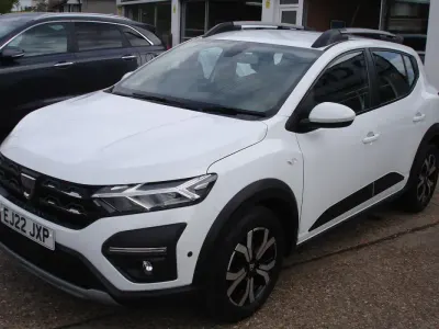 Usado Dacia Sandero Prestige 2022 Blanco Utilitario