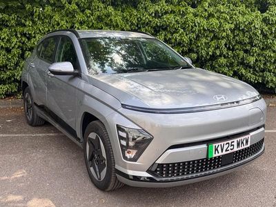 Silver Used 2025 Hyundai Kona Advanced SUV | £24,870 (A bit pricey)