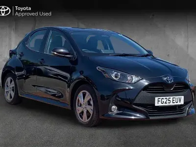Used Toyota Yaris 116 HP (85 kW) 2025 Black Hatchback