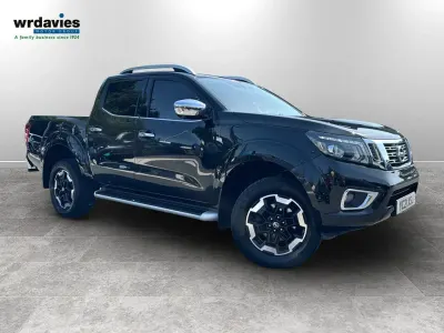 Used Nissan Navara Tekna 190 HP (139 kW) 2021 Black Pickup