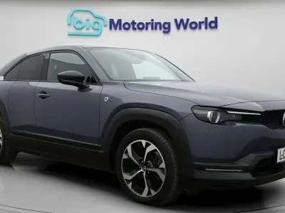 Usado Mazda MX30 Makoto 170 HP (125 kW) 2025 SUV