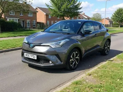 Używany Toyota C-HR 122 KM (89 kW) 2017 Szary SUV
