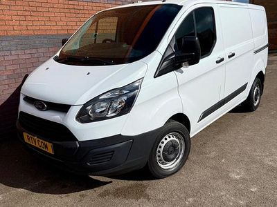 Used Ford Transit Custom 105 HP (77 kW) 2017 White Van