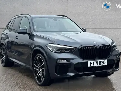 Usado BMW X5 M Sport 335 CV (246 kW) 2021 Gris SUV