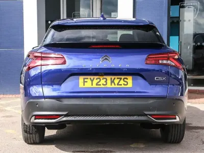Begagnad Citroën C5 X PureTech 128 HK (94 kW) 2023 Blå Kombi