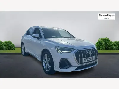 Używany Audi Q3 S-Line 150 KM (110 kW) 2022 Biały SUV