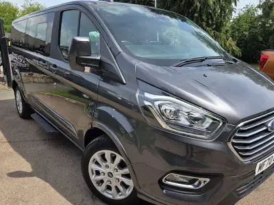 Used Ford Tourneo Custom Titanium 131 HP (96 kW) 2023 Van