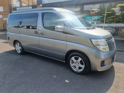 Used Nissan Elgrand 186 HP (136 kW) 2006 Silver