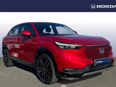 Używany Honda HR-V Advance 131 KM (96 kW) 2023 Czerwony SUV