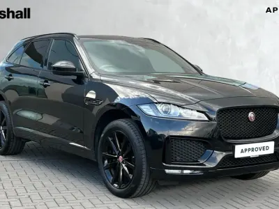 Używany Jaguar F-Pace Chequered Flag 180 KM (132 kW) 2020 Czarny SUV