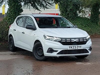 Used Dacia Sandero Essentiel 91 HP (66 kW) 2023 White Hatchback