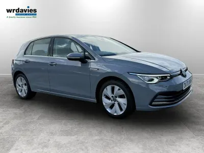 Second-hand VW Golf VII Style 130 CP (95 kW) 2021 Gri Hatchback