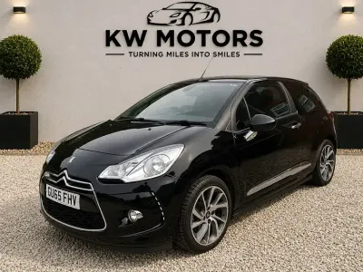 Used Citroën DS3 Cabriolet 165 HP (121 kW) 2015 Black Cabriolet