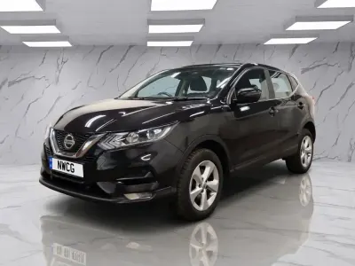 Used Nissan Qashqai Acenta Premium 160 HP (117 kW) 2020 Black SUV
