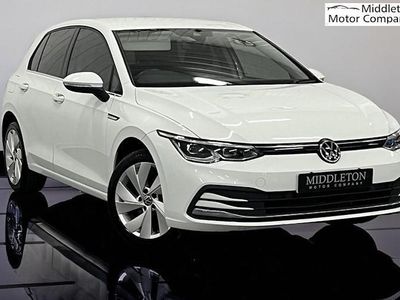 Second-hand VW Golf VII Style 116 CP (85 kW) 2020 Alb Hatchback