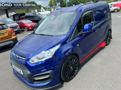 Used Ford Transit Connect Limited 120 HP (88 kW) 2018 Blue MPV