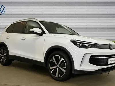 Used VW Tiguan Match 150 HP (110 kW) 2025 Pure white SUV