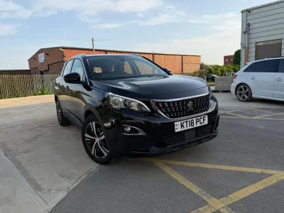 Gebraucht Peugeot 3008 Active 130 PS (95 kW) 2018 Schwarz SUV