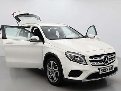 Used Mercedes GLA180 AMG line 122 HP (89 kW) 2019 White SUV
