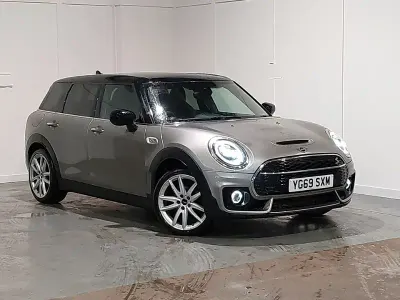 Używany Mini Cooper S Clubman Sport 192 KM (141 kW) 2019 Srebrny Kombi