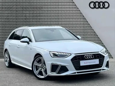 Used Audi A4 S-Line 200 HP (147 kW) 2024 White Estate