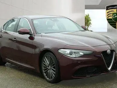 Used Alfa Romeo Giulia Super 180 HP (132 kW) 2017 Red Sedan