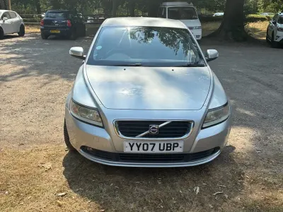 Used Volvo S40 SE 125 HP (91 kW) 2007 Silver Sedan