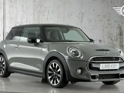 Used Mini Cooper S Exclusive 189 HP (139 kW) 2019 Grey Hatchback
