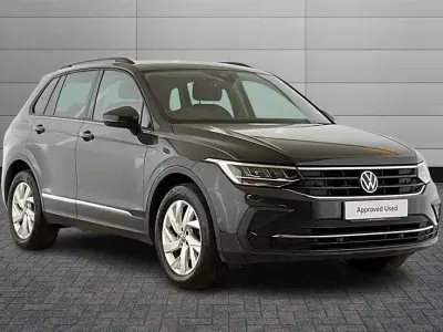Used VW Tiguan Life 150 HP (110 kW) 2022 Grey SUV