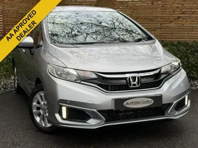 Begagnad Honda Jazz SE 102 HK (75 kW) 2016 Silver Halvkombi