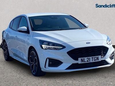 Używany Ford Focus ST-Line X 125 KM (91 kW) 2021 Biały Hatchback