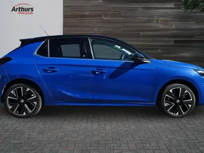 Used Vauxhall Corsa-e Elite 100 kW (136 HP) 2022 Blue Hatchback
