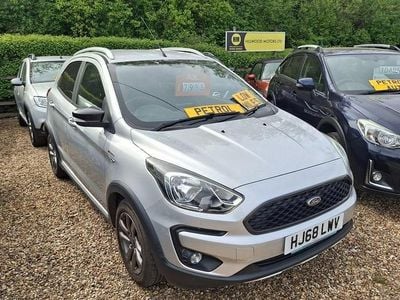 Usado Ford Ka Plus Active 85 HP (62 kW) 2018 Prateado Citadino