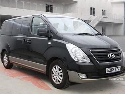 Black Used 2016 Hyundai I800 SE MPV | £9,995 (Fair price)