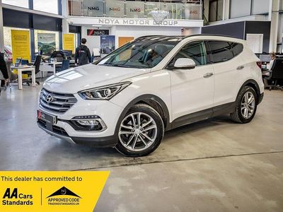 Begagnad Hyundai Santa Fe Premium SE 200 HK (147 kW) 2015 Vit SUV